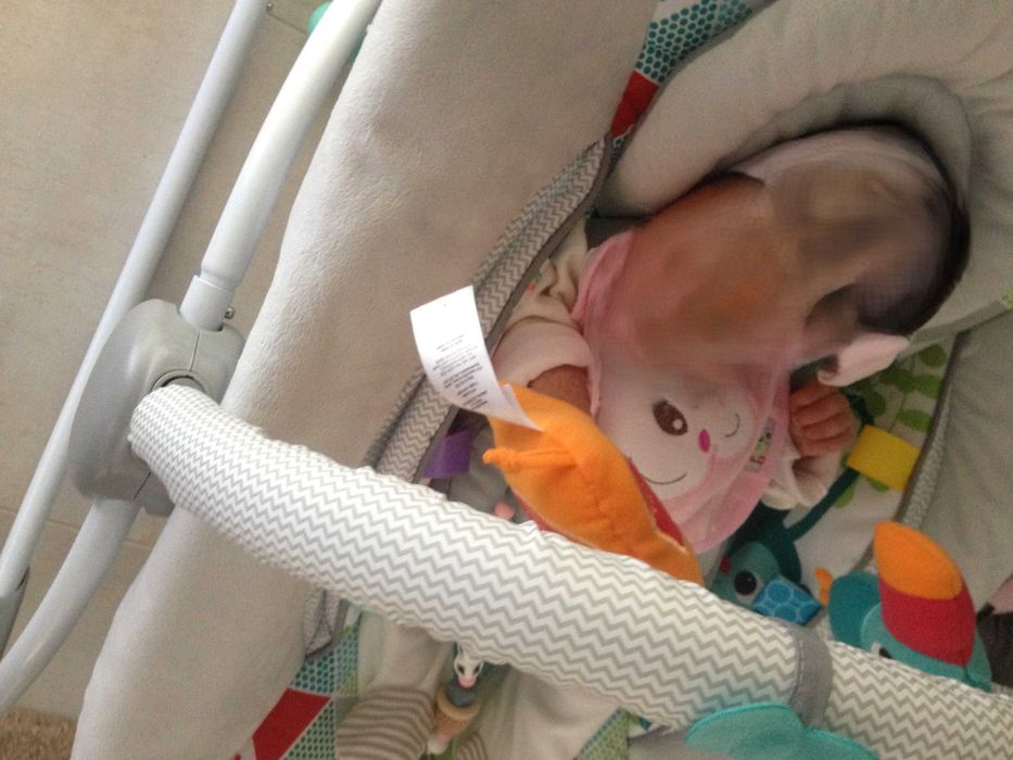 Cadeira baloiço vibratória bebé