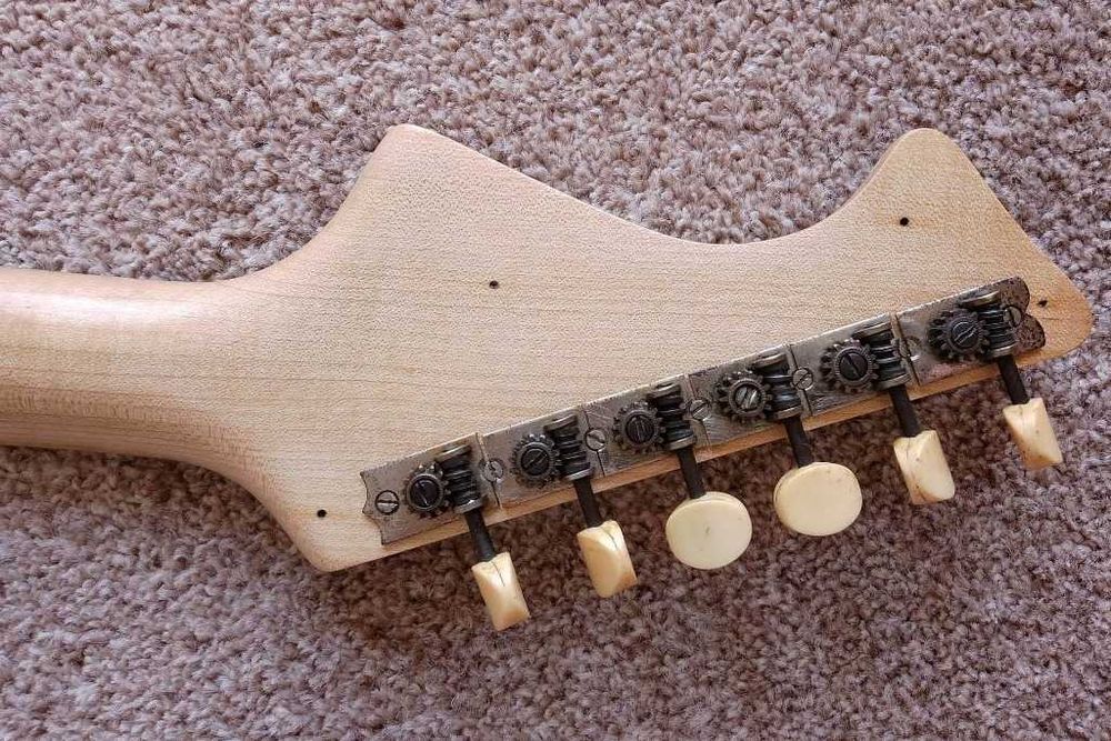 Gitara Jolana Alfa