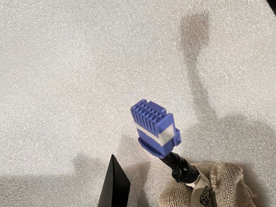 Дзеркало до Tesla model 3