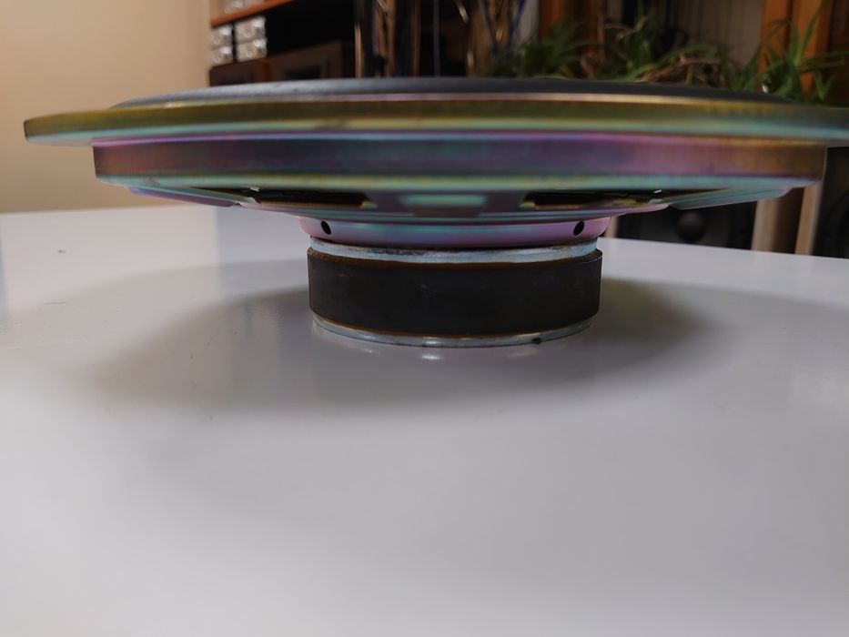 Мидбас-сабвуфер 25см плоский. MB Quart