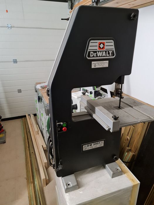 Serra de fita Dewalt DW 3501