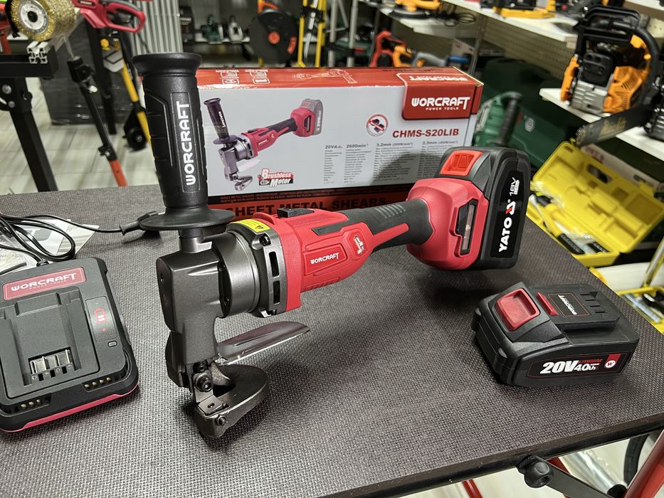 Аккумуляторные ножницы по металлу листовые WORCRAFT CHMS-S20LiB