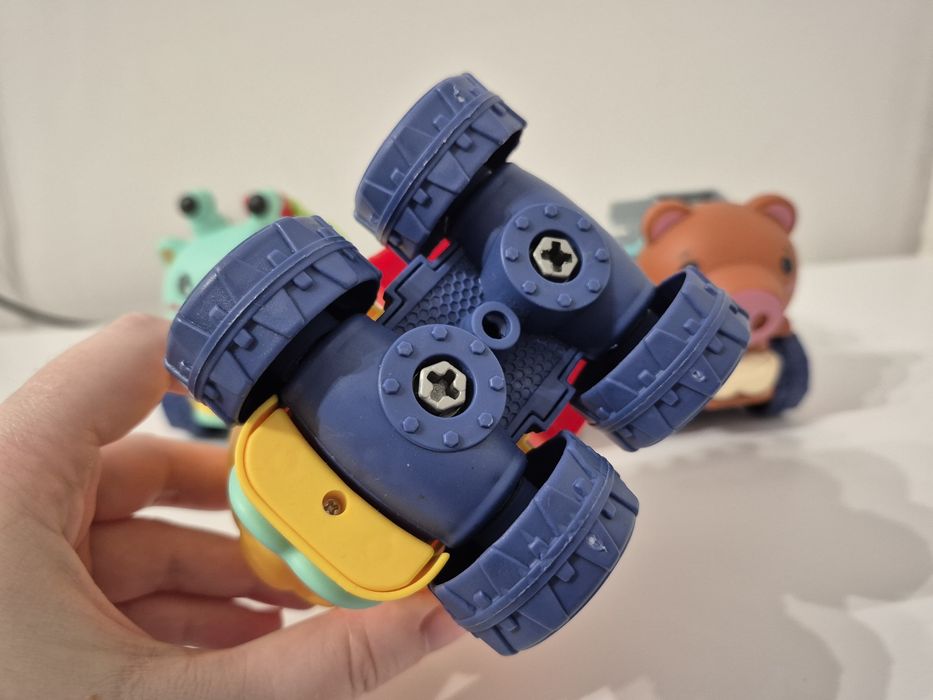 Машинки тваринки на шурупах з відкруткою