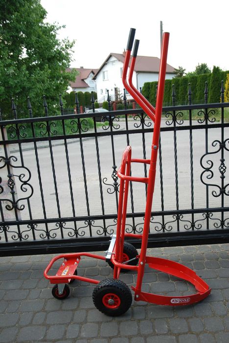 Wózek do transportu opon