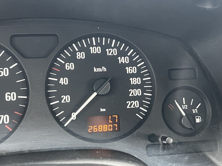 Опель астра 2009 рік,один власник.