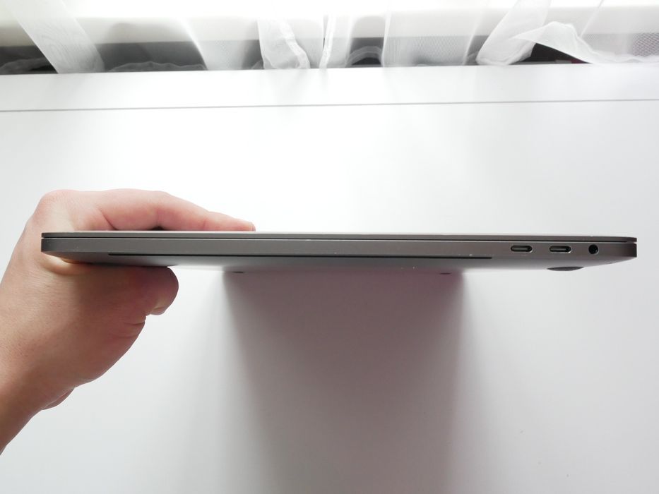 MacBook Pro 15 2019 | i7/16/512 | Radeon Pro 4gb