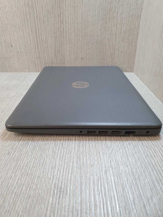 HP 240 G8 Intel Core i5-1035G1/8GB/256GB SSD/14"