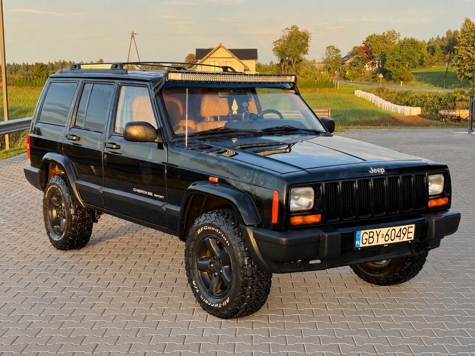 Jeep Cherokee