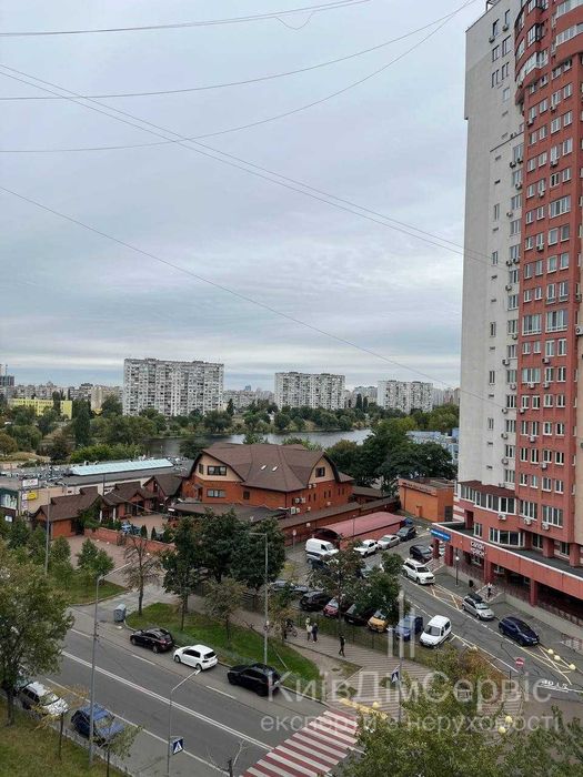 3 кімнатна квартира під ремонт Тичини 9 Березняки озеро Тельбін