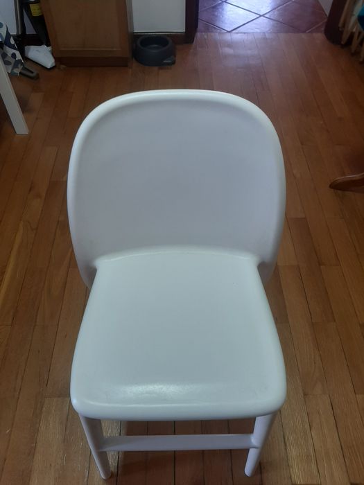 Cadeira de mesa para criança
