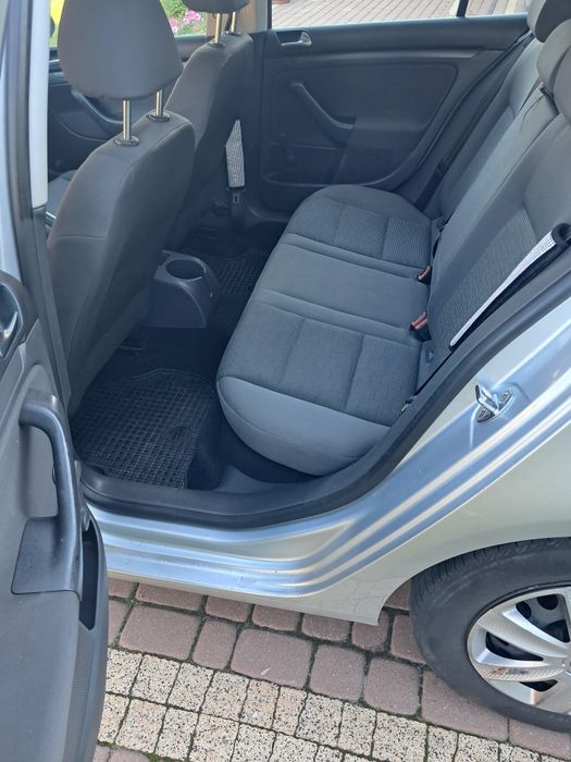 Volkswagen Golf 5 2.0 sdi.