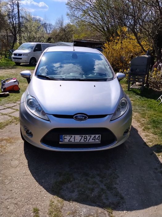 Ford Fiesta 1.6 2010r.