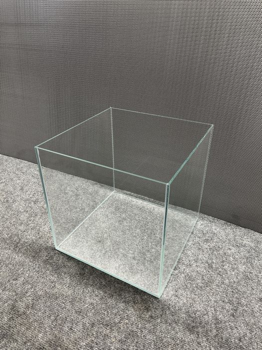 Akwarium Optiwhite 30x30x30 4mm