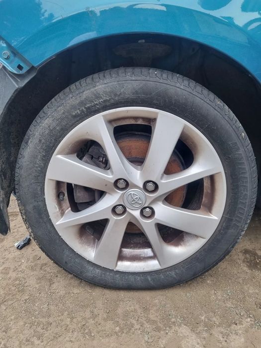 TOYOTA YARIS III 11-14 2013 r. HYBRYDA felgi alufelgi 4 sztuki komplet 16'' *