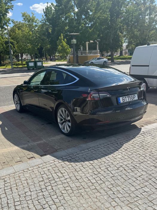 Tesla Model 3 Long Range Dual Motor Premium