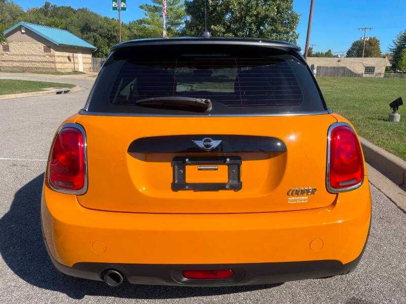 2017 MINI Cooper Hardtop 2 Door