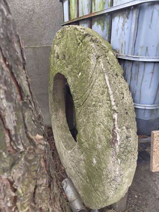 Ring, pierścień do studni z pokrywą