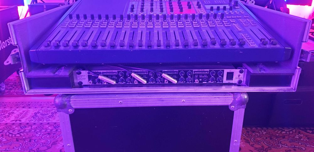 Mikser Soundcraft Si Expression 2 + Case