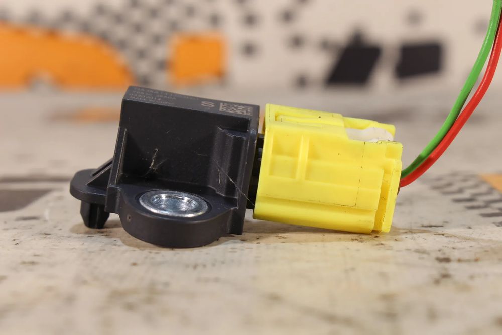 Sensor de impacto NISSAN Qashqai II (J11)