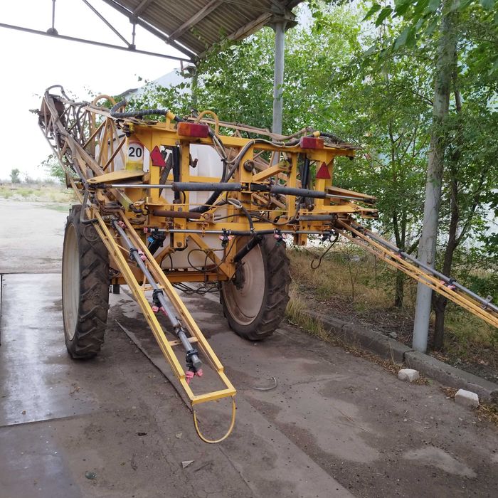 Оприскувач  ОП-3000