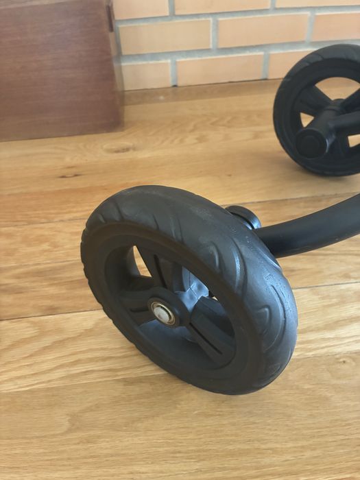 Triciclo se crianca em aço