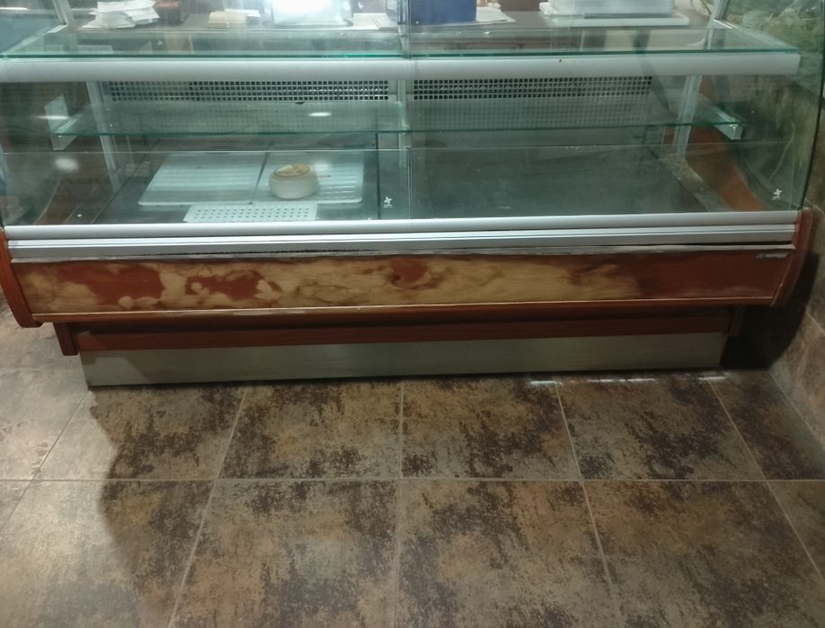 Vitrine refrigerada usada