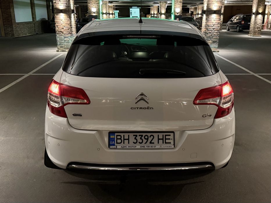 Citroen C4 / 2012 / дизель 1.6