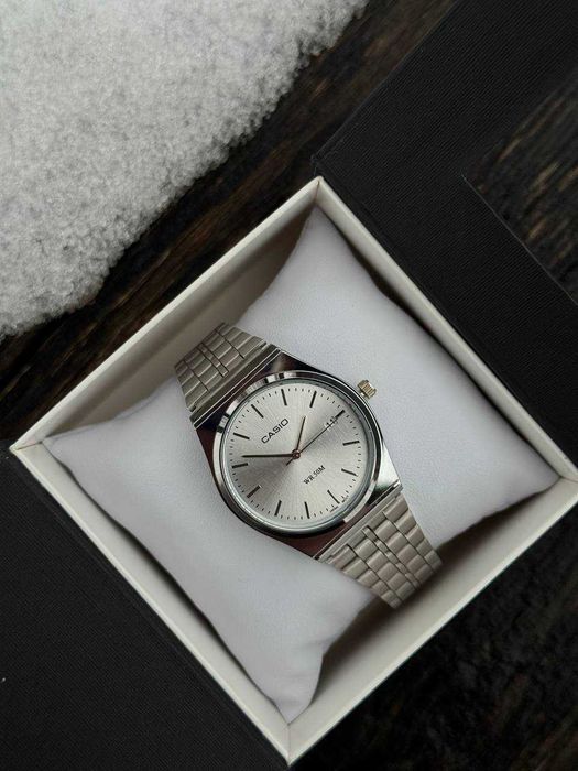Класичний Casio сталевий годинник