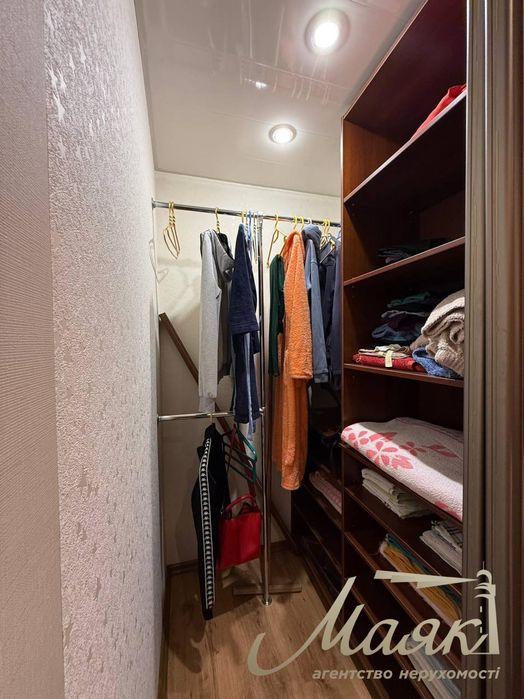 Продаж трикімнатної квартири, Шевченківський район