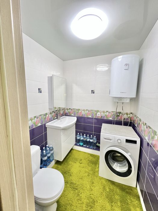 ЖК Смарт с ремонтом, мебелью,техникой,паркингом, кладовкой. от хозяина