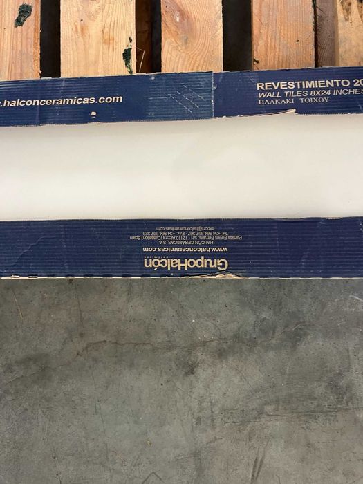 azulejos de vários tipos