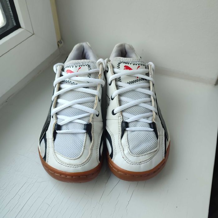 Фірмові кросівки футзали Puma 36р. 23.5 см