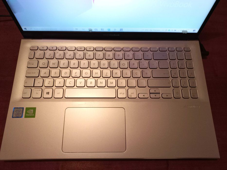 ASUS VIVO BOOK i3 (7th Gen)