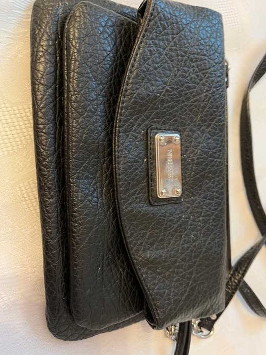 Mała torebka na ramię Nine West, delikatnie używana
