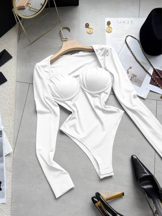 Боді з чашечками