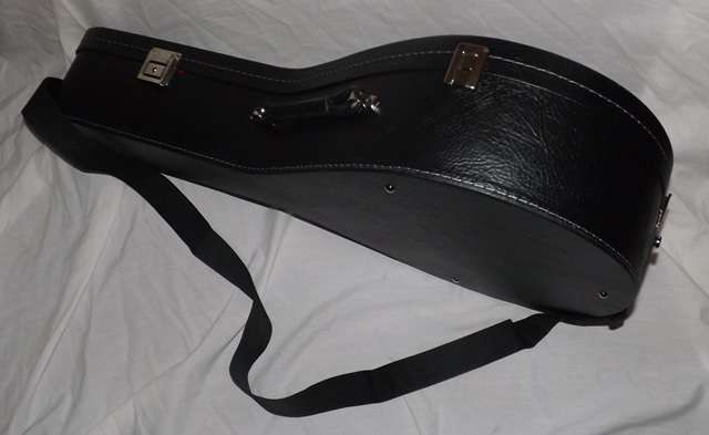 Estojo de guitarra portuguesa com alça