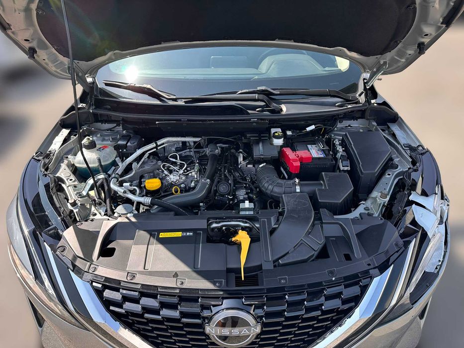 NISSAN Qashqai III (J12) 1.3 DIG-T 140 cv de 2023 Salvado