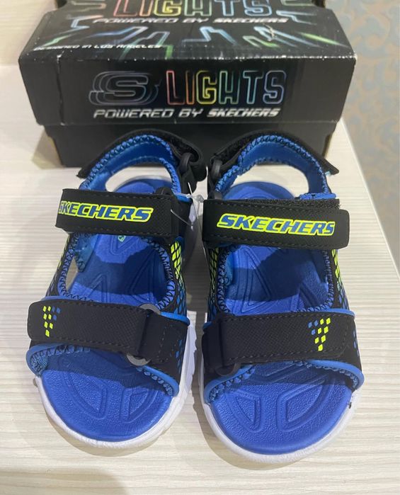 Skechers lights підсвітка розміри від 27,5 до 35