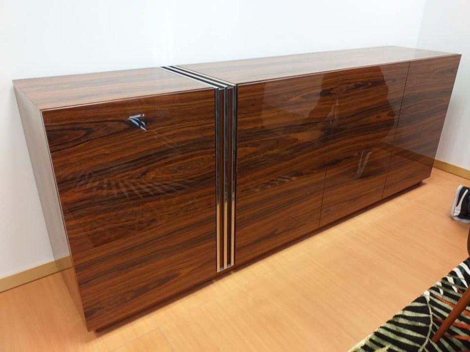 Aparador 4Portas 1Gav. Interior Faqueiro - Pau Ferro Alto Brilho