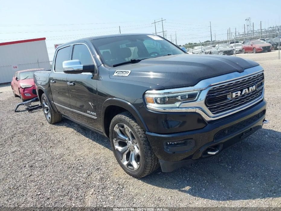 RAM 1500 Limited | 5.7 HEMI V8 | 4x4 | Automat | Crew Cab | 5'7" | Skóra | USA