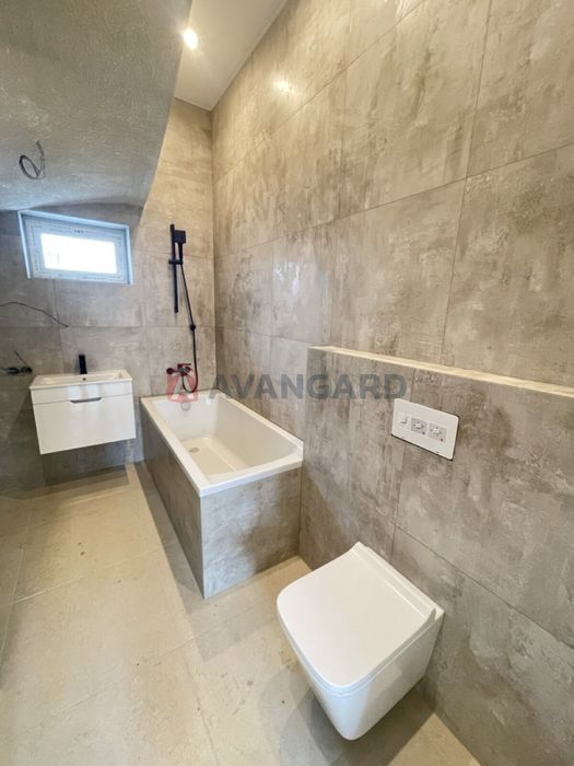 Таунхаус з ремонтом, с.Нові Петрівці, Київська обл.