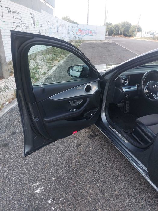 Mercedes-Benz E 200 Avantgarde 9G-Tronic