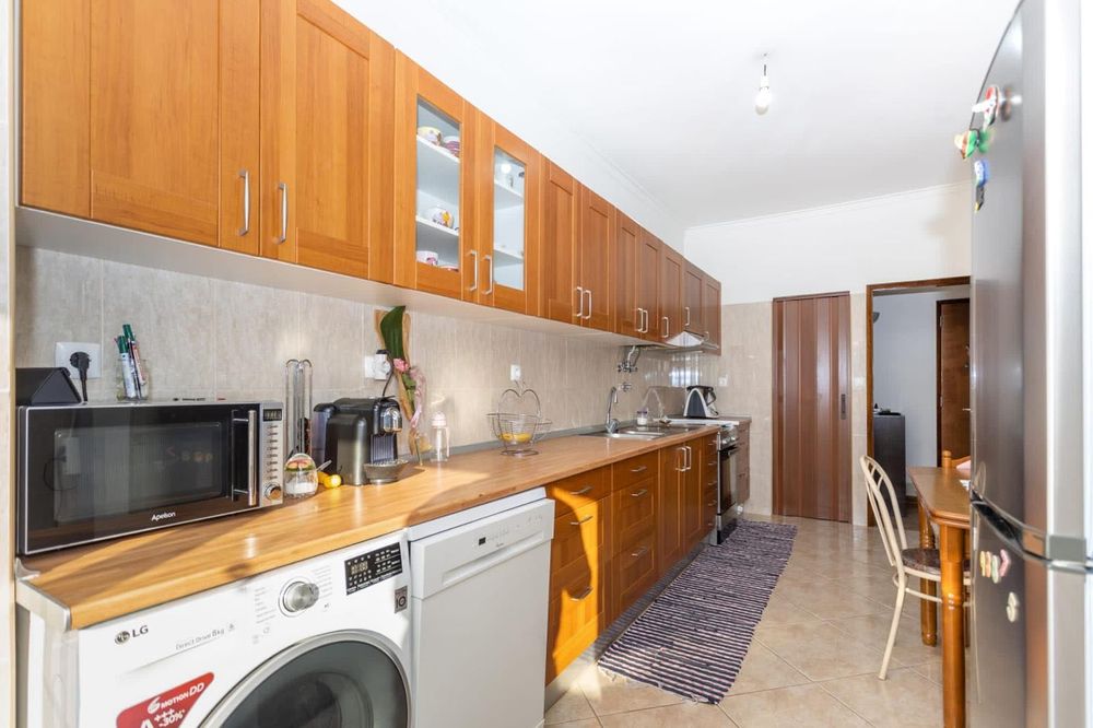 Apartamento para arrendar Miratejo