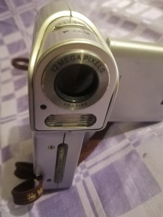 Продам мини камеру сони