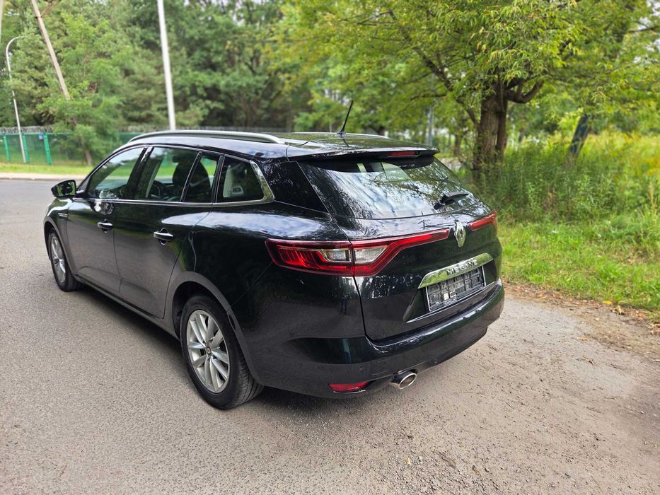 Renault Megane Grandtour 1.5 dCi 110 km 2017 rok kombi bezwypadkowy