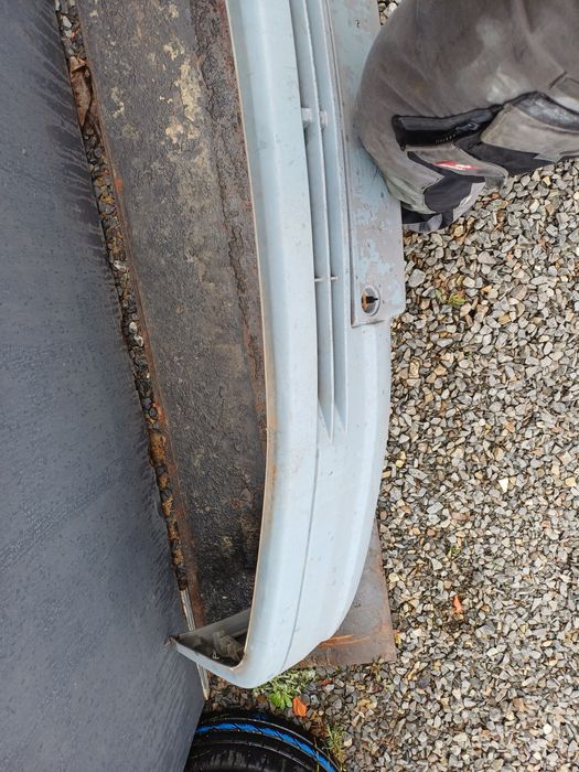 Бампер для Mercedes Sprinter 1995-1999 рік