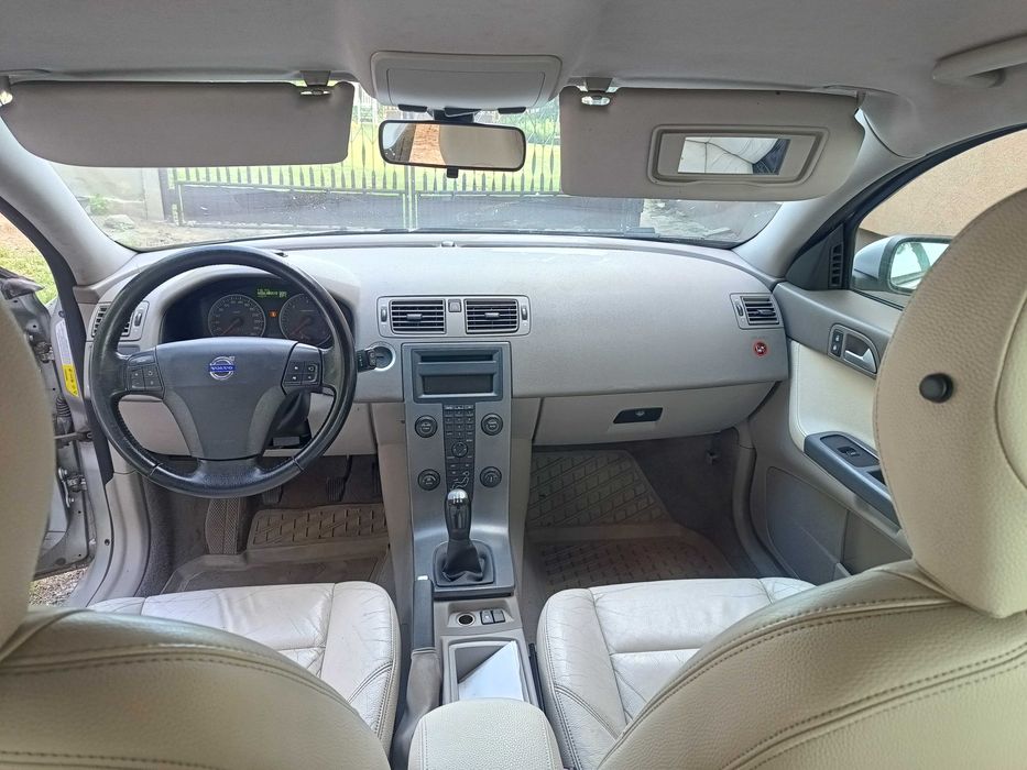 Volvo V50 1.6d uszkodzony