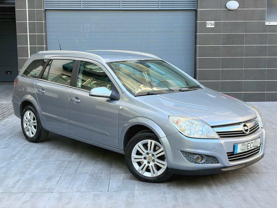OPEL ASTRA CARAVAN 1.7CDTI ano 2007 Motor ISUZU Versão Cosmo — photo 5
