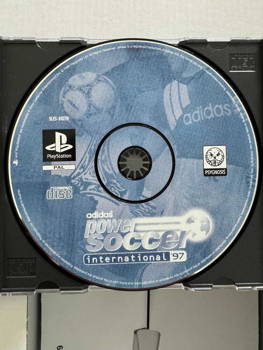 6 jogos Playstation 1
