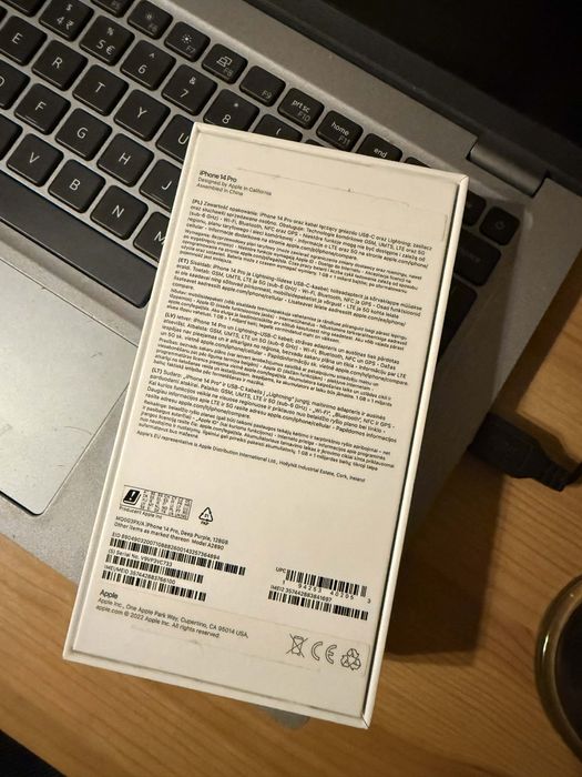 iPhone 14 pro deep purple